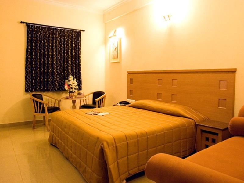 Park Plaza Hotel Coimbatore Exterior photo